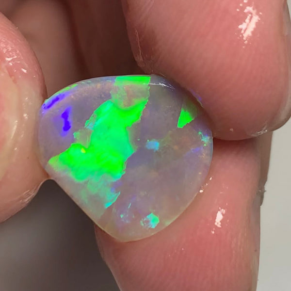 Australian Opal Crystal Rough / Rub / Preform High Grade 2.7cts Jewellery Grade Bright Multi fires 16x15x1mm WSJ58