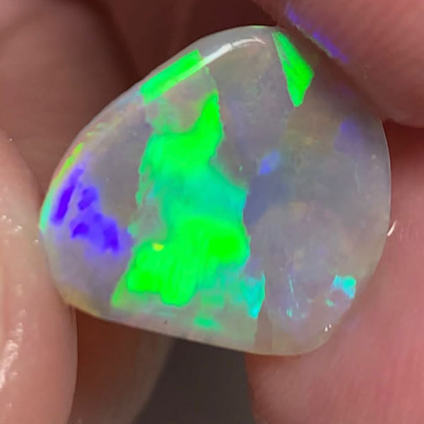 Australian Opal Crystal Rough / Rub / Preform High Grade 2.7cts Jewellery Grade Bright Multi fires 16x15x1mm WSJ58